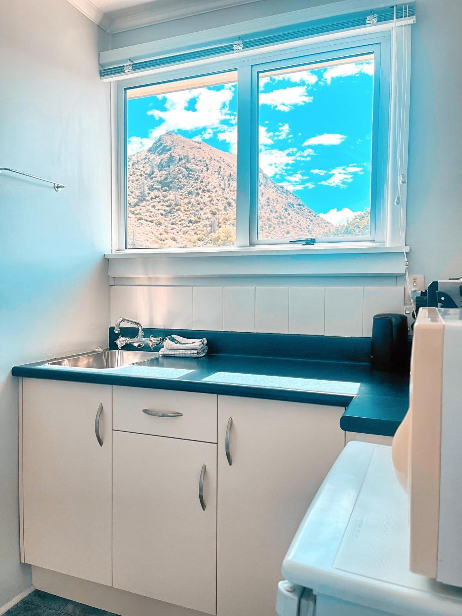 Kurow Motel Bagian luar foto