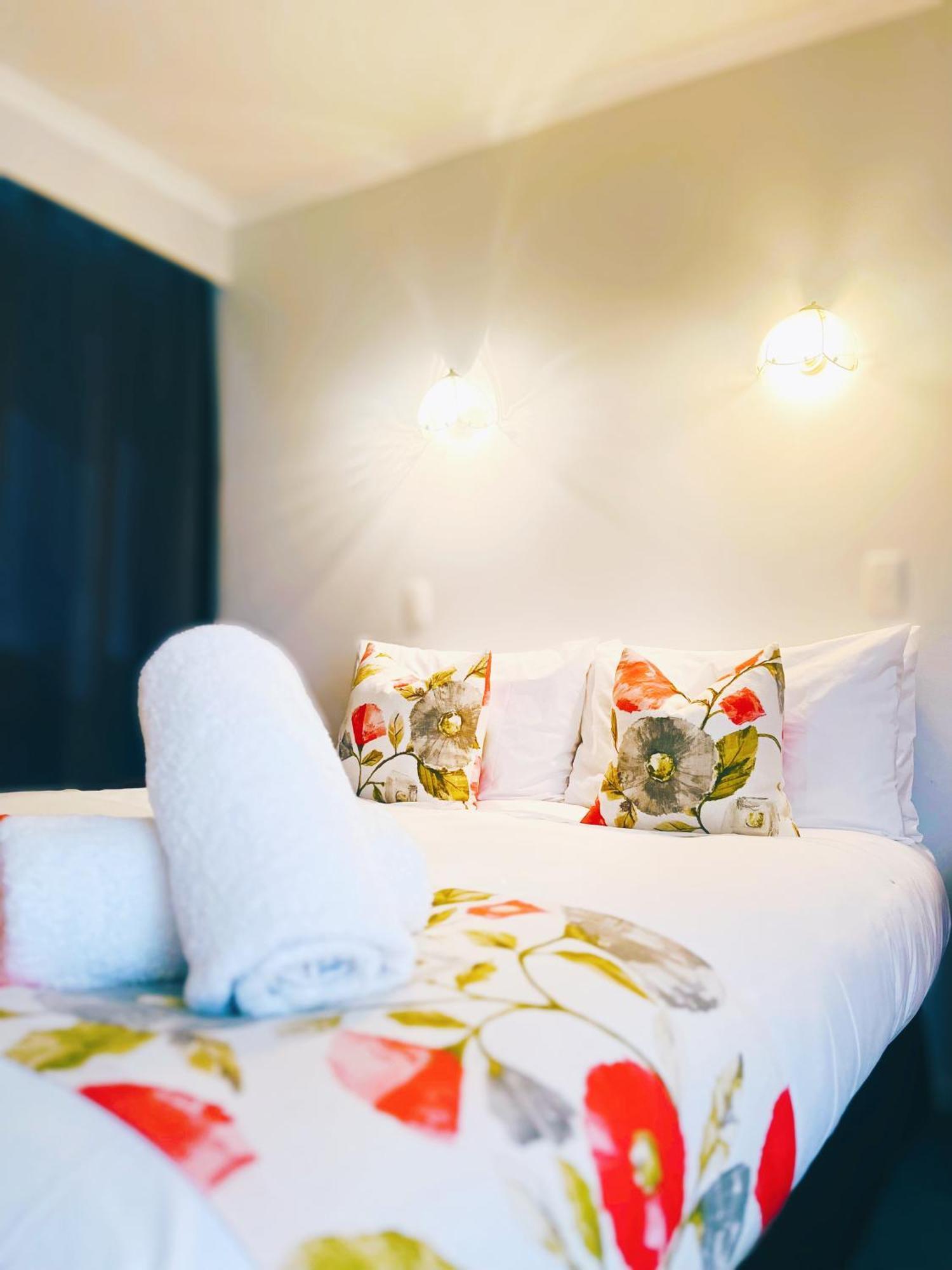 Kurow Motel Bagian luar foto