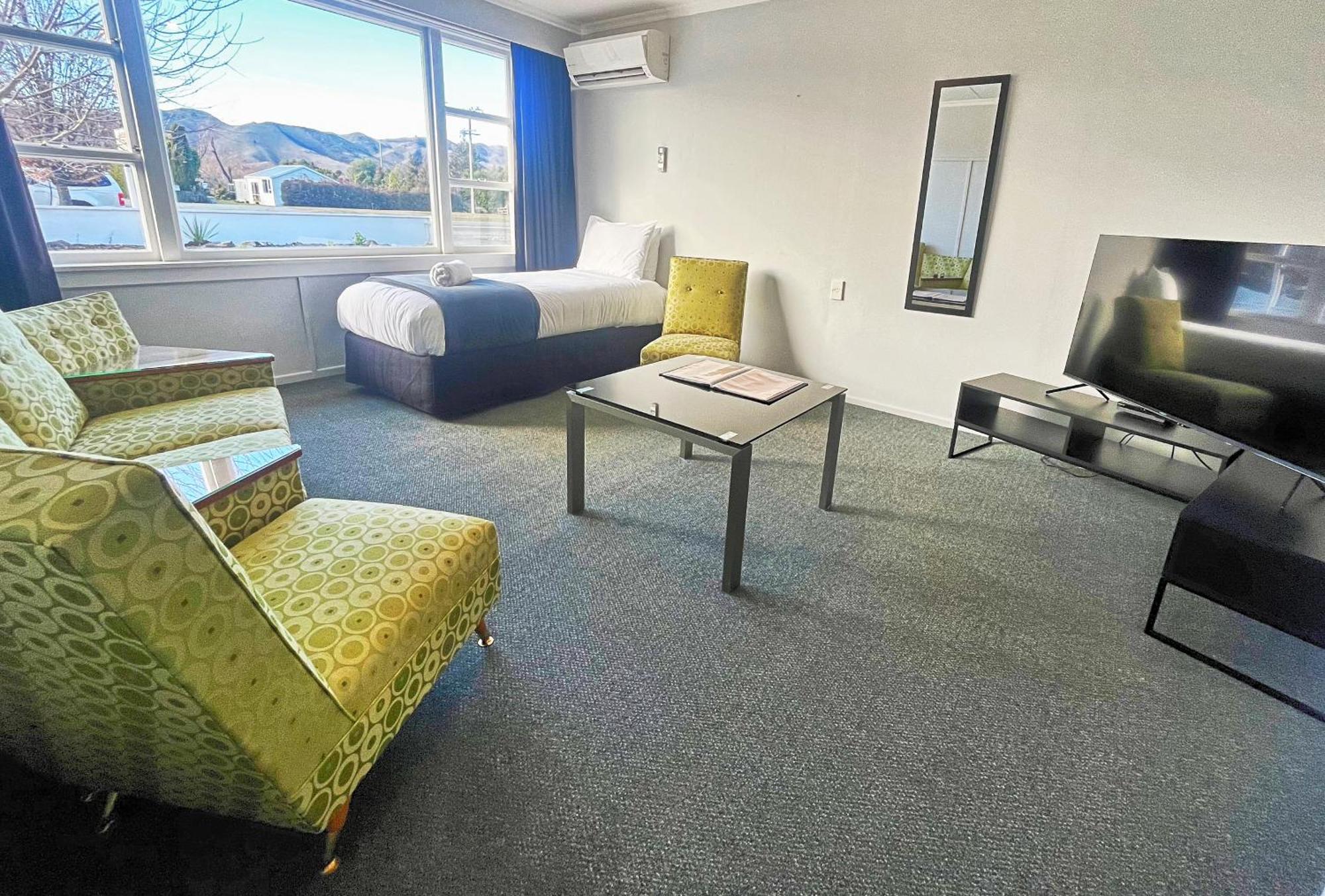 Kurow Motel Bagian luar foto